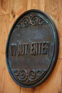 Disney Prop Haunted Mansion Attraction Do Not Enter Plaque Sign