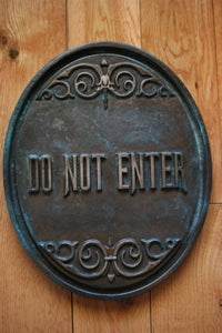 Disney Prop Haunted Mansion Attraction Do Not Enter Plaque Sign